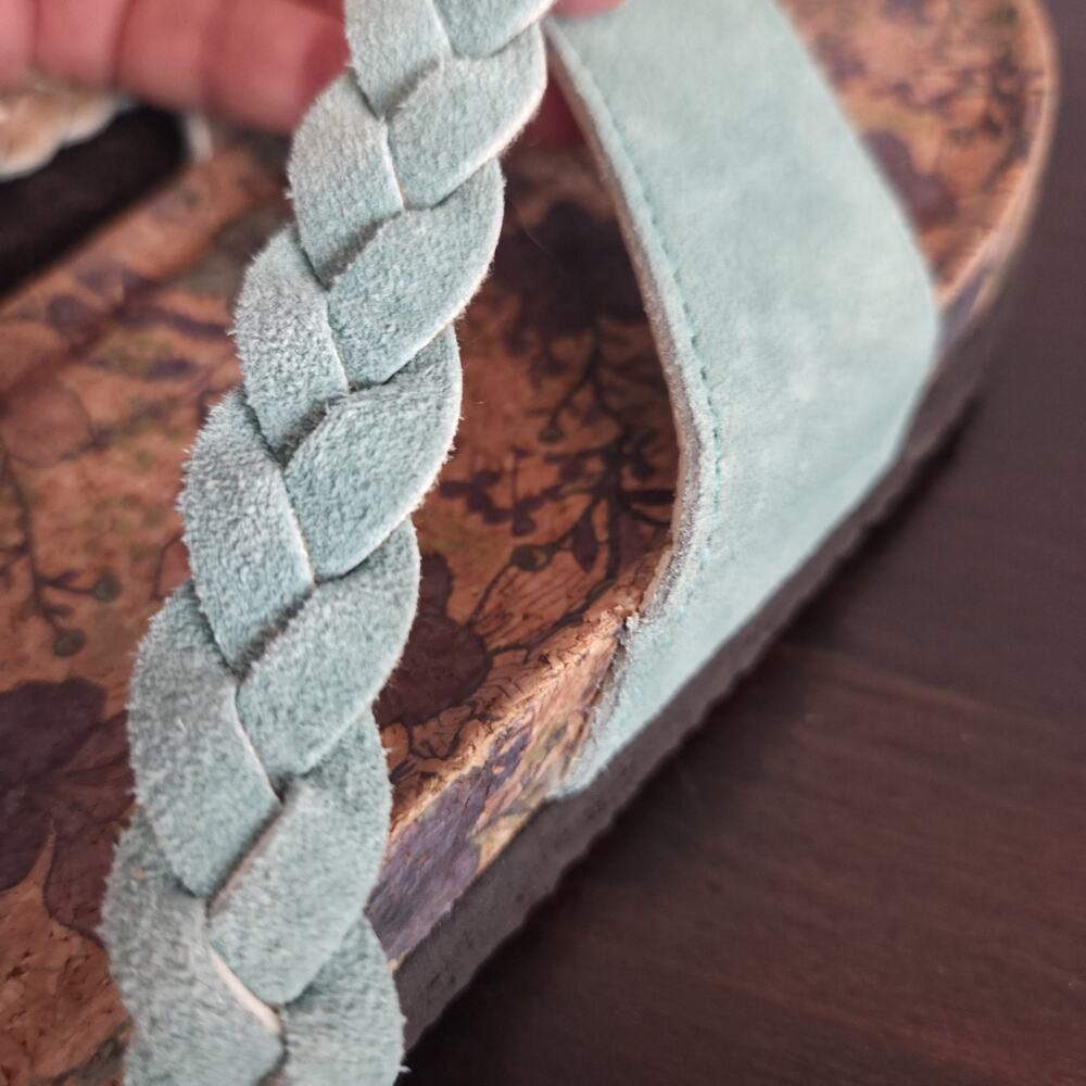 Muk Luks Estelle Ankle Strap Toe Loop Sandal Blue Floral Size 10 - Picture 6 of 7